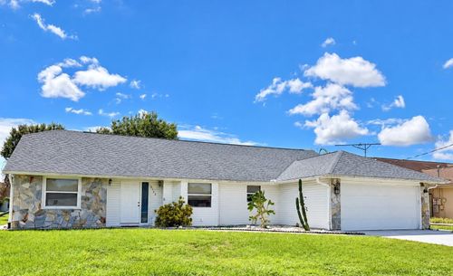8123 Bessemer Avenue, NORTH PORT, FL, 34287 | Card Image