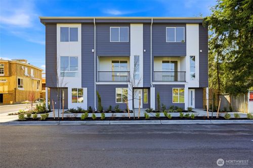 d2-222 124th Street Sw, Everett, WA, 98204 | Card Image