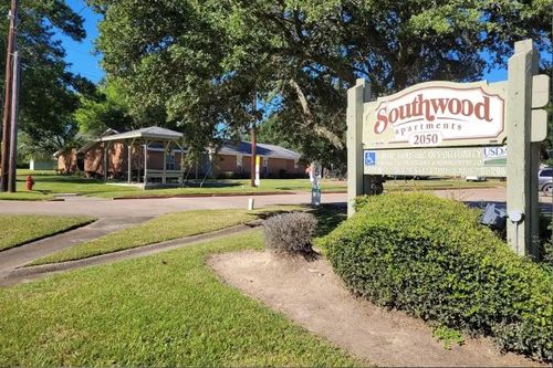 2050 S Byrd Ave, Shepherd, TX, 77371-3492 | Card Image