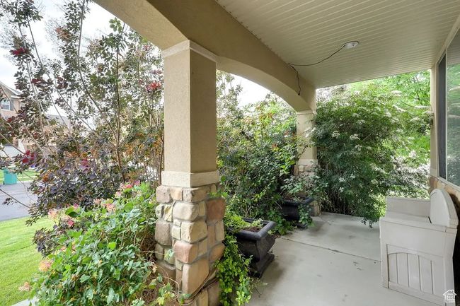View of patio / terrace | Image 4