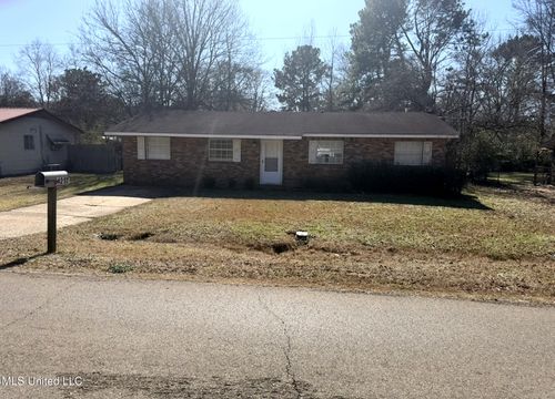 4257 Old Brandon Rd, Pearl, MS, 39208-3012 | Card Image