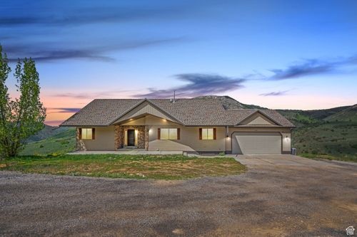 2013 N River View Cir, Huntsville, UT, 84317 | Card Image