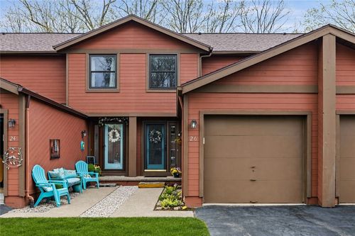 26 Broxbourne Dr, Fairport, NY, 14450-1720 | Card Image