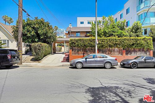 3-7139 Hawthorn Avenue, Los Angeles, CA, 90046 | Card Image