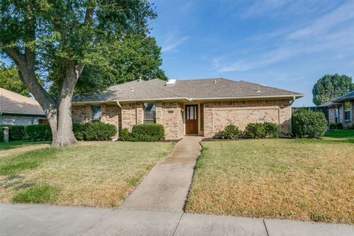 1927 E Branch Hollow Dr, Carrollton, TX, 75007-1501 | Card Image