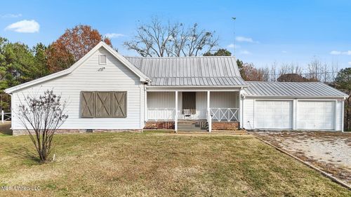 600 County Road 203, Walnut, MS, 38683-8732 | Card Image