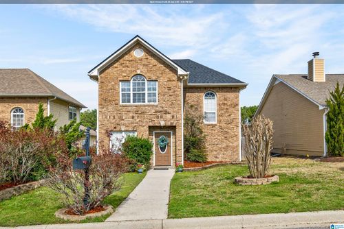 124 Warwick Cir, ALABASTER, AL, 35007-3149 | Card Image