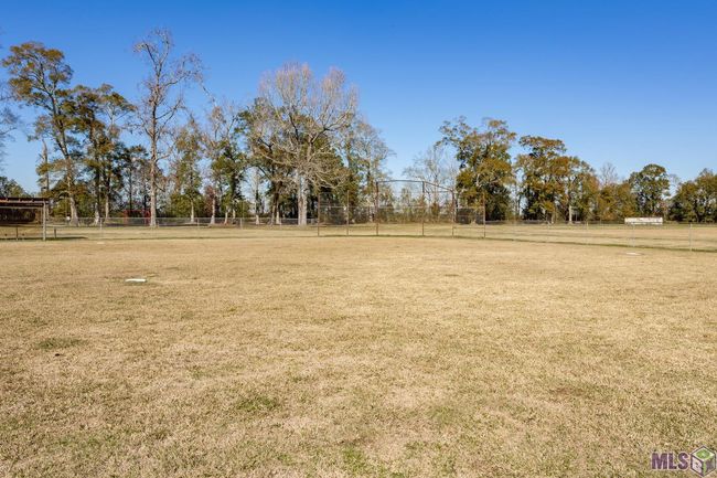15650 Laurel St, House other with 3 bedrooms, 2 bathrooms and 4 parking in Rosedale LA | Image 45