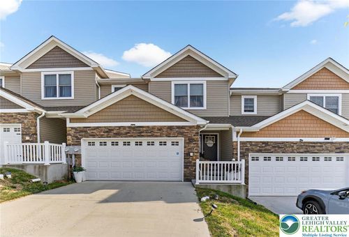 1413 Arch St, Emmaus, PA, 18049-3541 | Card Image