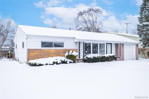 1828 Tebo St, Flint, MI, 48503-4434 | Card Image