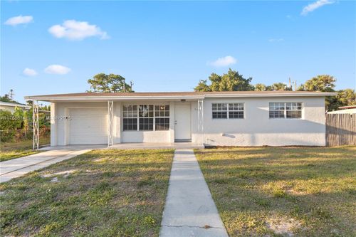 625 Foresteria Dr, Lake Park, FL, 33403-3215 | Card Image