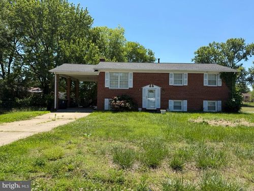 8504 Woodyard Rd, CLINTON, MD, 20735-2045 | Card Image