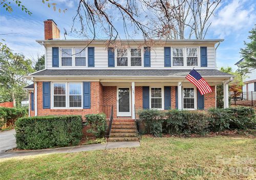 7501 Folger Dr, Charlotte, NC, 28226-5867 | Card Image