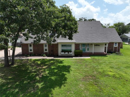 18 Dove Tree Rd, Wewoka, OK, 74884-3711 | Card Image