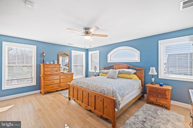 2209 Turnbuckle Ln, House other with 5 bedrooms, 4 bathrooms and null parking in WOODBRIDGE VA | Image 31