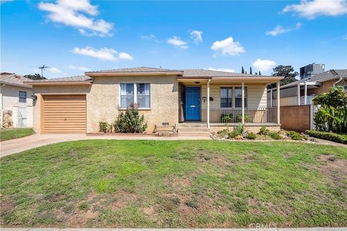 8058 Katherine Ave, Panorama City, CA, 91402-5336 | Card Image