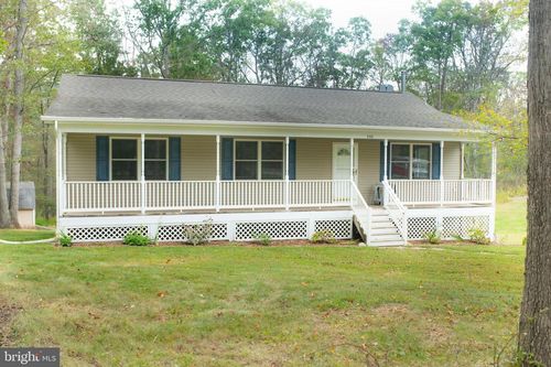 460 Arrowhead Rd, FRONT ROYAL, VA, 22630-9028 | Card Image