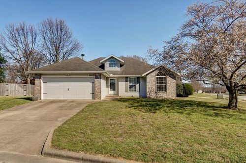 3923 W Kay Pointe Blvd, Springfield, MO, 65802-6734 | Card Image