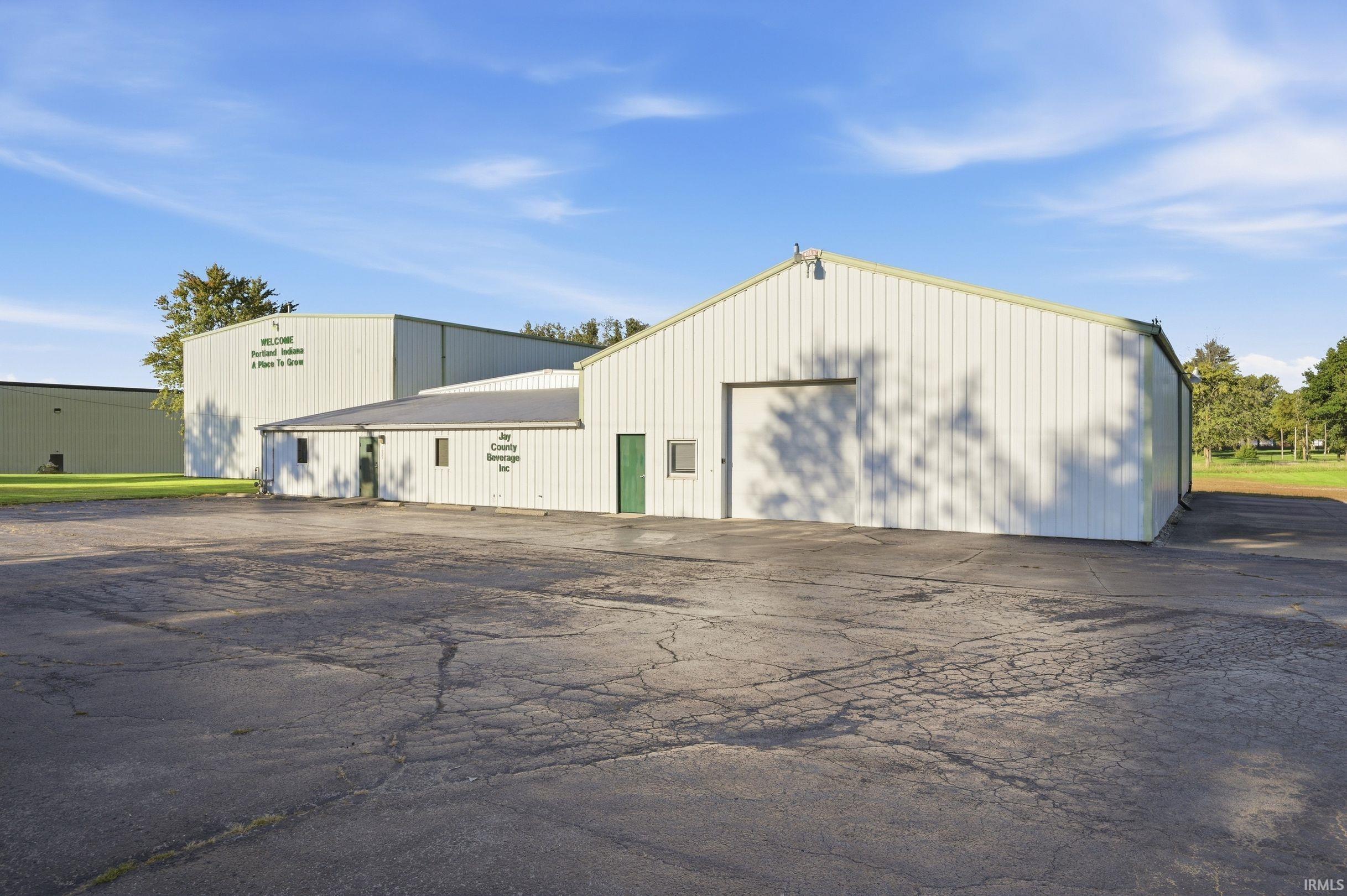 1008 N Morton St, Portland, IN 47371