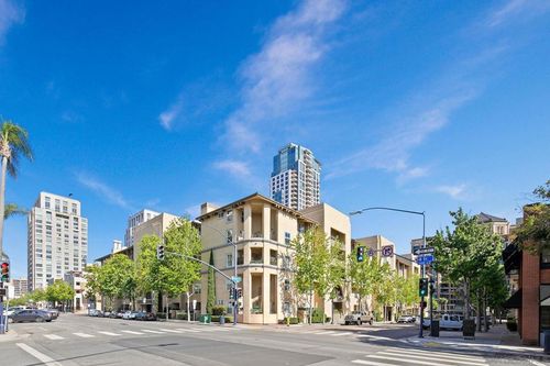 307-301 W G St, San Diego, CA, 92101 | Card Image