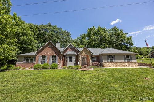 109 Autumn Ln, Belleville, IL, 62223-1903 | Card Image