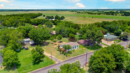 803 E 9th St, Kemp, TX, 75143-4791 | Card Image