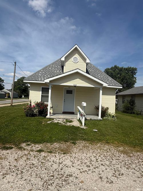 1102 Myrtle Ave, Frankfort, IN, 46041-1050 | Card Image