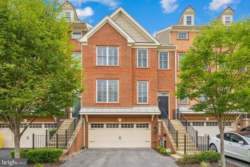 8526 Pine Springs Dr, SEVERN, MD, 21144-6817 | Card Image