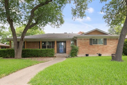 8309 Londonderry Ln, Dallas, TX, 75228-6028 | Card Image