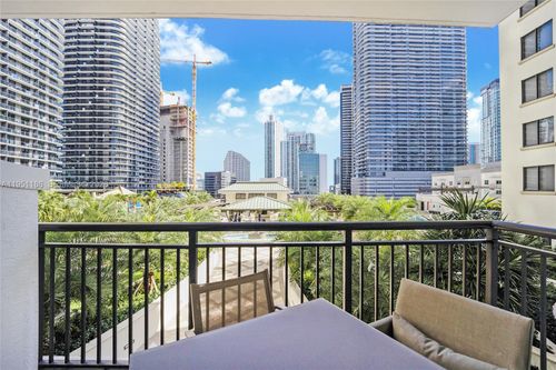 apt-1208-999 Sw 1st Ave, Miami, FL, 33130-3422 | Card Image