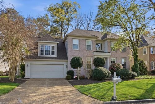 107 Crosspointe Ct, Yorktown, VA, 23693-5581 | Card Image