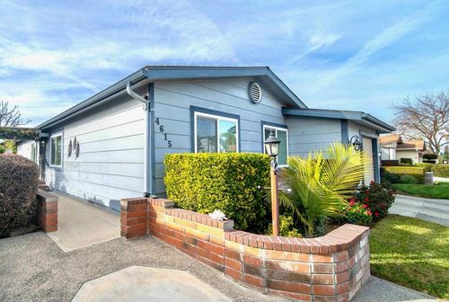 4615 S Terrace St, Visalia, CA, 93277-9356 | Card Image