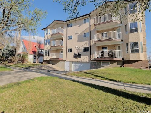 101-114 Third Ave E, Rosetown, SK, S0L2V0 | Card Image