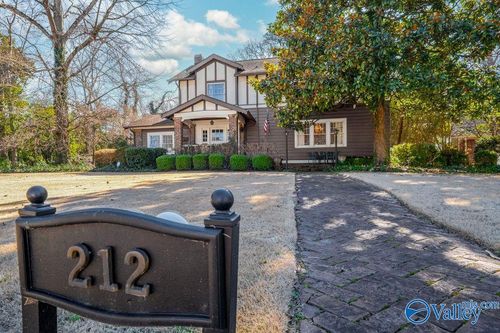 212 Argyle Cir, Gadsden, AL, 35901-5026 | Card Image