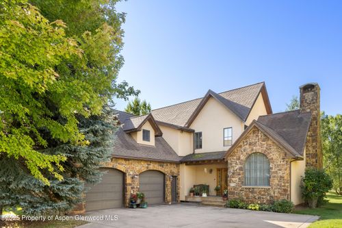 7 Buckskin Ct, Carbondale, CO, 81623-8798 | Card Image