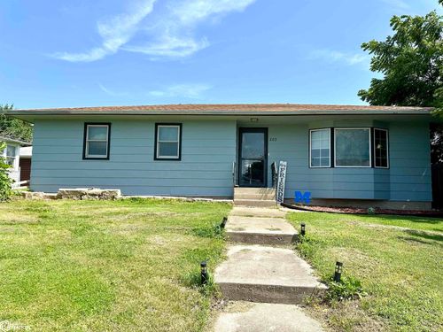 203 E Dallas St, Montezuma, IA, 50171 | Card Image