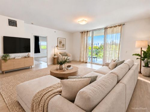 401-15051 Royal Oaks Ln, North Miami, FL, 33181-2458 | Card Image