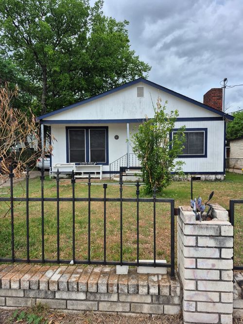 604 Springdale Road, Austin, TX, 78702 | Card Image