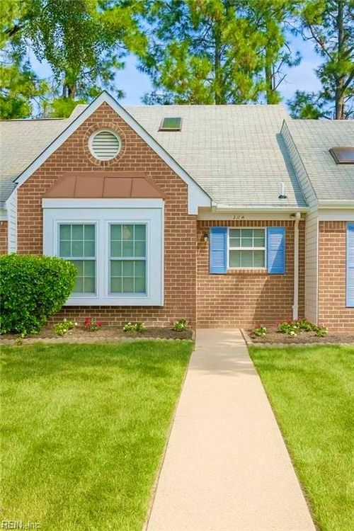 628 Hollomon Dr, Hampton, VA, 23666-4930 | Card Image