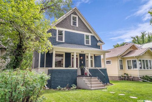 808 7th Ave N, Saskatoon, SK, S7K2V6 | Card Image