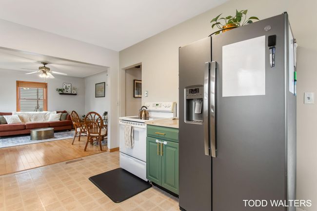 19-web-or-mls-251-w-21st-st | Image 15