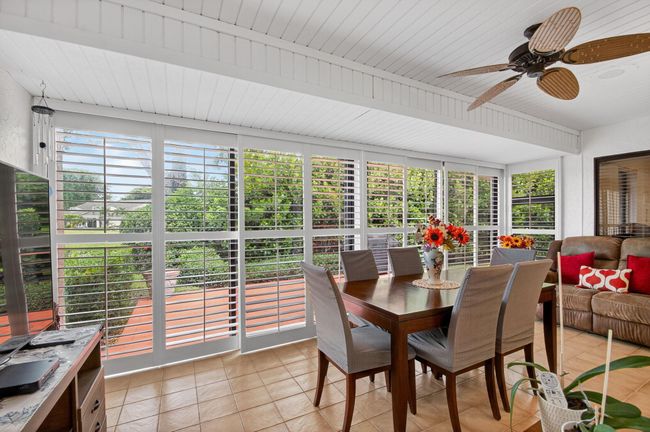 6858 Fountains Cir, Condo with 3 bedrooms, 3 bathrooms and null parking in Lake Worth FL | Image 26