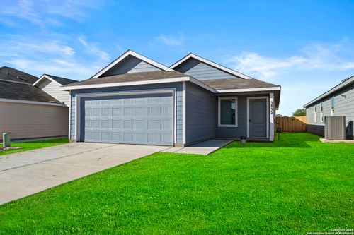 3832 Swift Fox, New Braunfels, TX, 78132 | Card Image