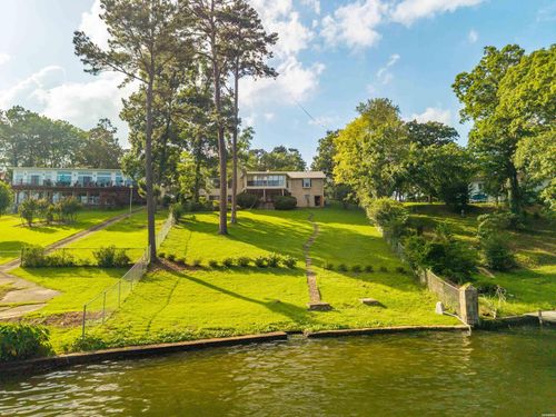 110 E Lakeland Pt, Hot Springs, AR, 71913-7640 | Card Image