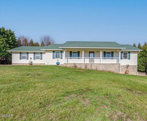 228 Florence Cir, Dandridge, TN, 37725-5074 | Card Image