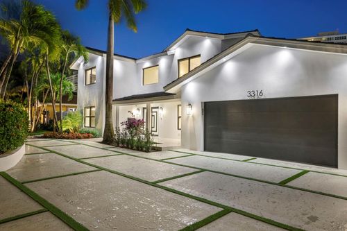 3316 Ne 37th St, Fort Lauderdale, FL, 33308-6435 | Card Image