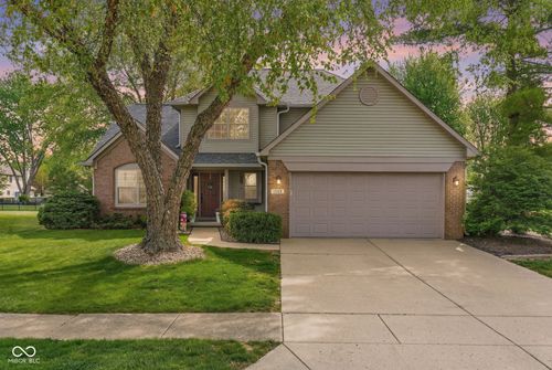 1389 Macintosh Dr, Avon, IN, 46123-7730 | Card Image