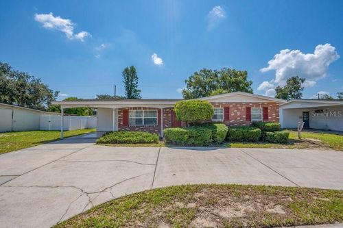 1105 N Parsons Ave, Brandon, FL, 33510-3111 | Card Image
