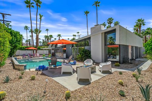 1986 S Yucca Pl, Palm Springs, CA, 92264-9269 | Card Image