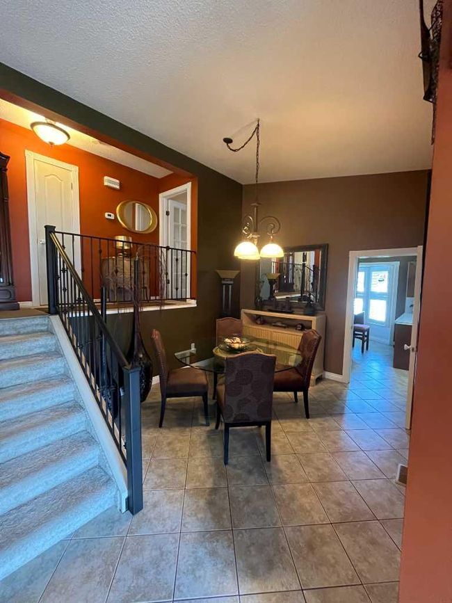 22 Iris Court Se, House other with 4 bedrooms, 3 bathrooms and 2 parking in Medicine Hat AB | Image 7